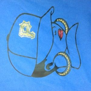 Blue Tshirt with black woman n Baseball hat with gold Pirates P